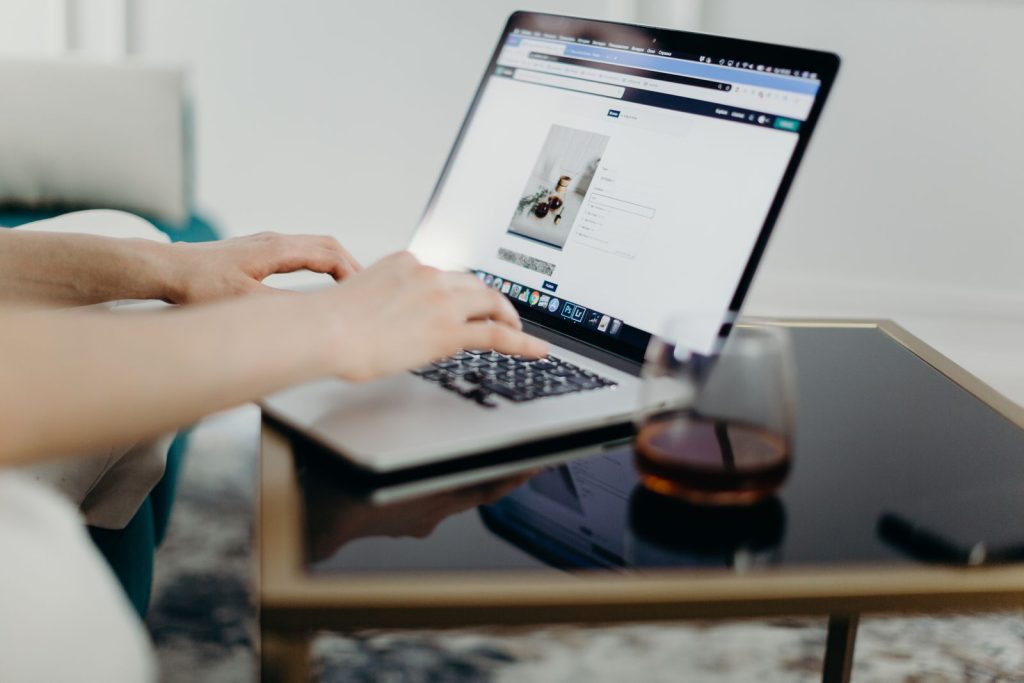 How to Choose a Web Hosting Provider