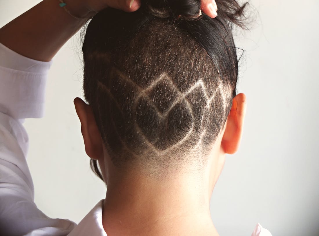 Undercut med rakad nacke
