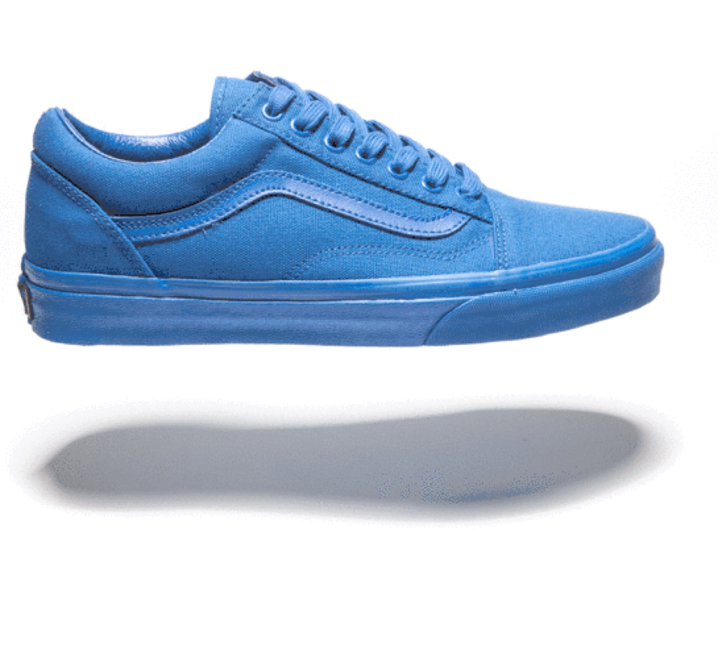 Blå Vans Old Skool i profil med den vita jazzranden