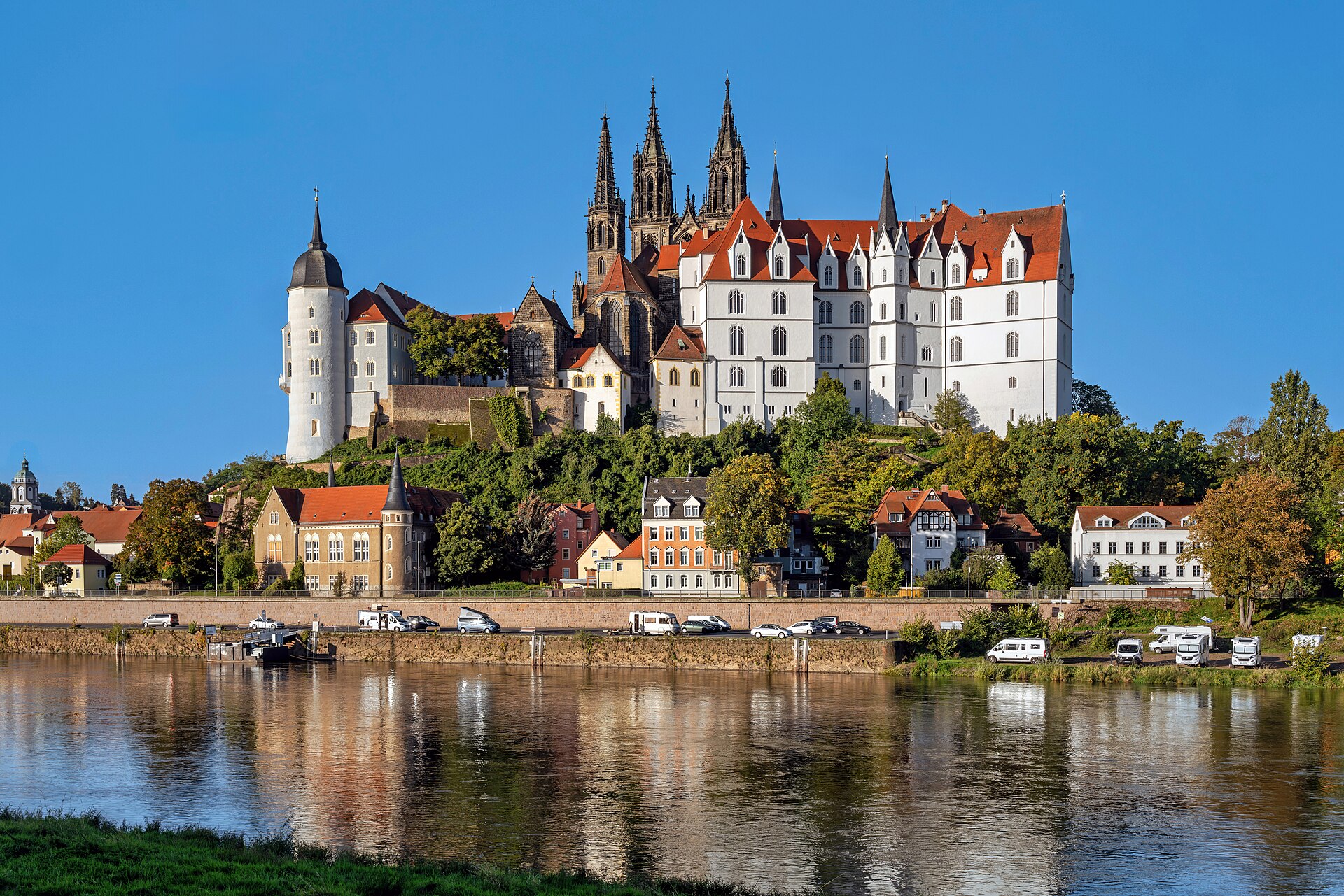 Albrechtsburg och domen i Meissen ovanför Elbe