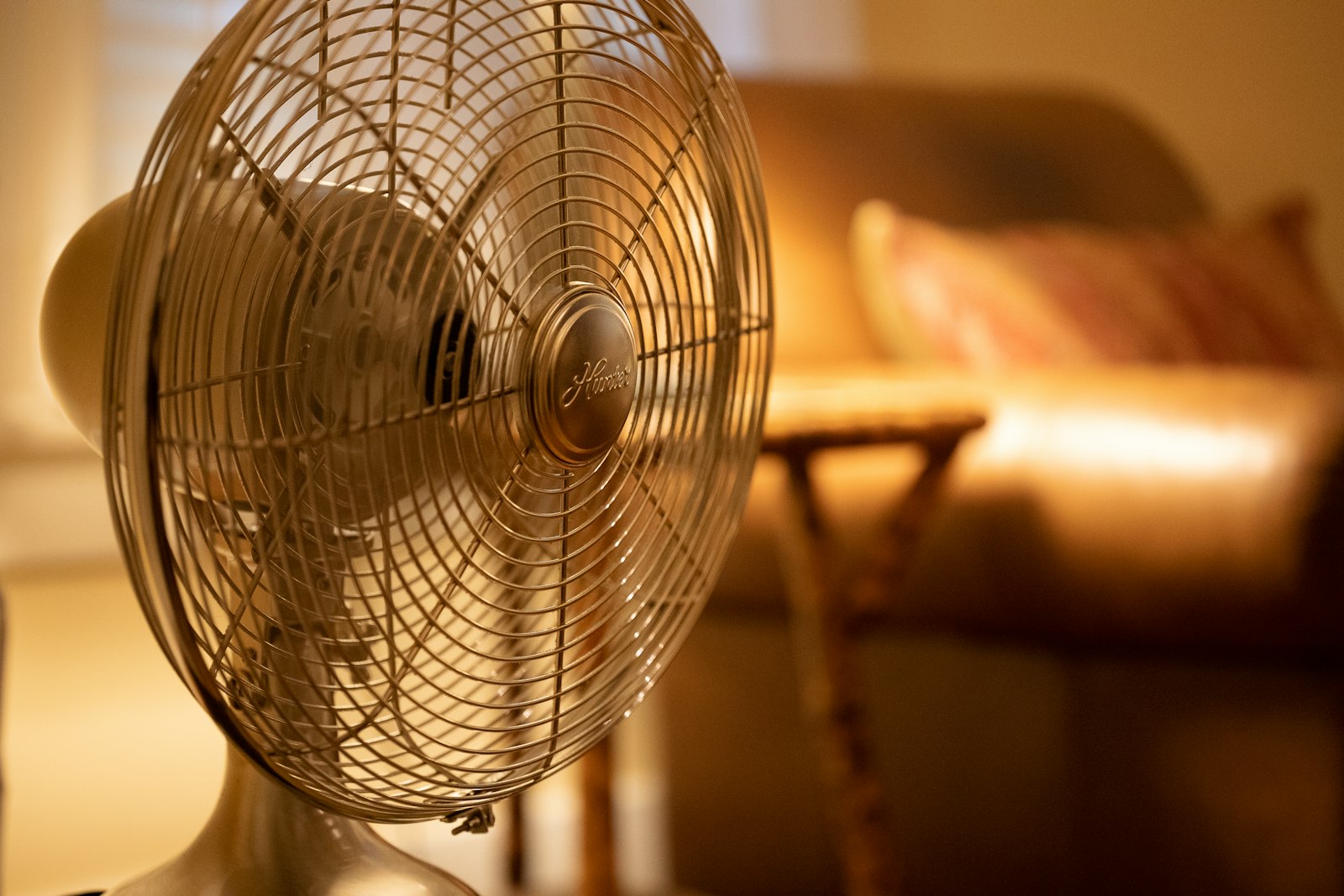 DC- eller AC-motor i fläkten: vad skillnaden betyder för el, ljud och livslängd