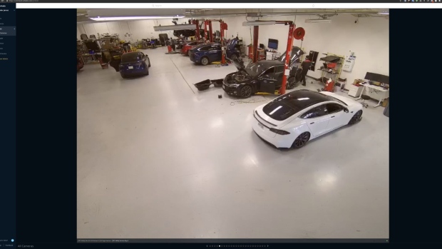 hackers-break-into-thousands-of-security-cameras,-exposing-tesla,-jail,-hospital
