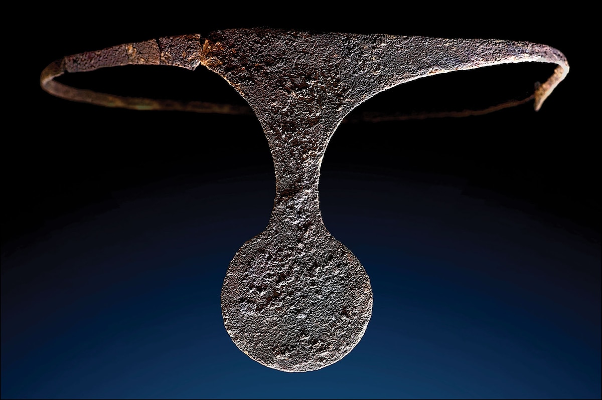 ancient-woman-may-have-been-powerful-leader,-4k-year-old-treasure-suggests