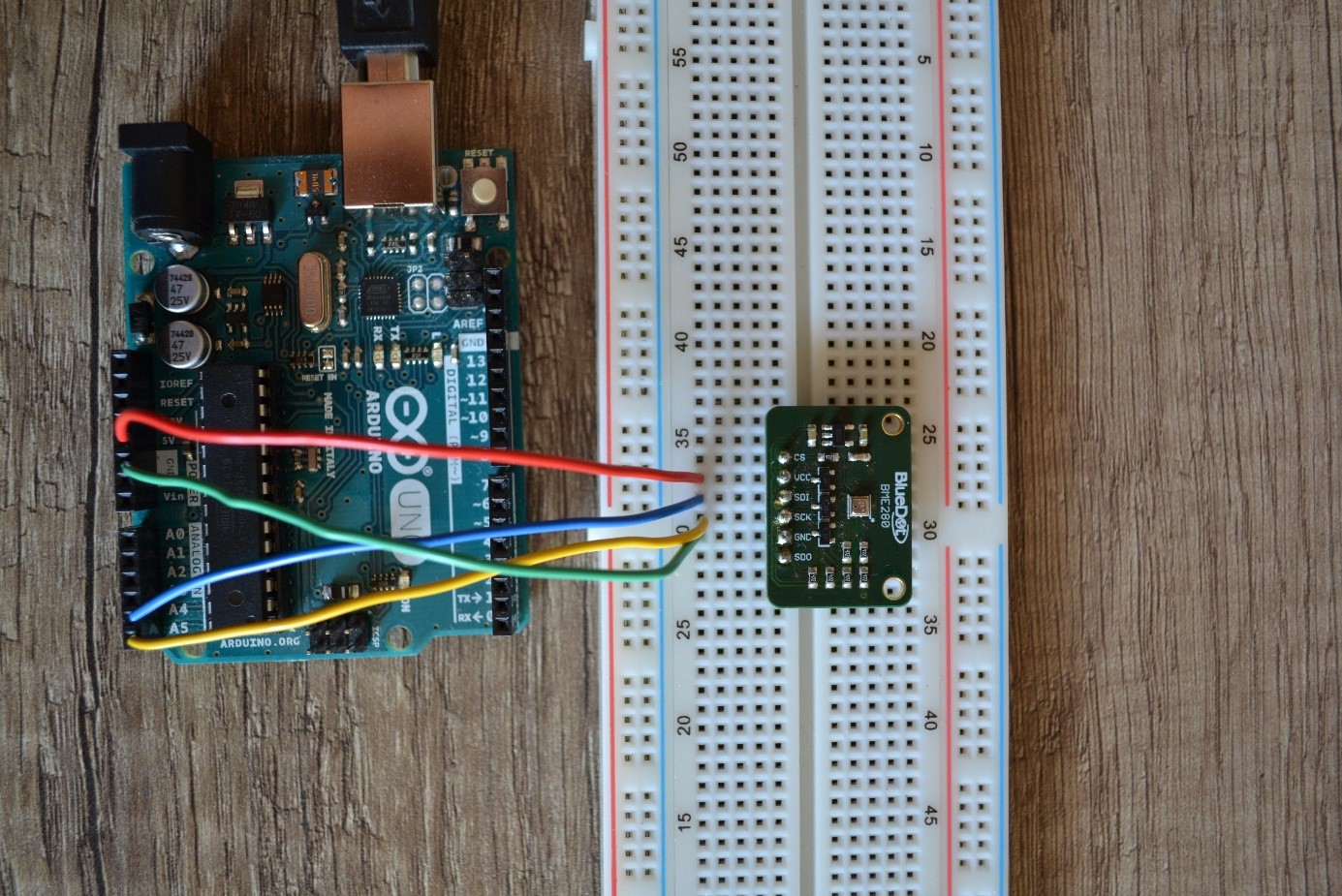 how-many-device-can-you-connect-to-i2c-bus?