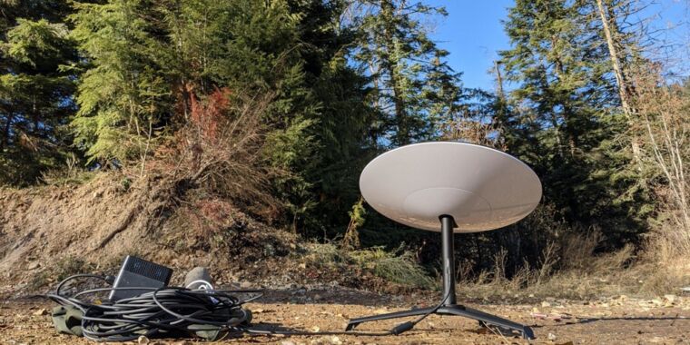 starlink-dishes-go-into-“thermal-shutdown”-once-they-hit-122°-fahrenheit