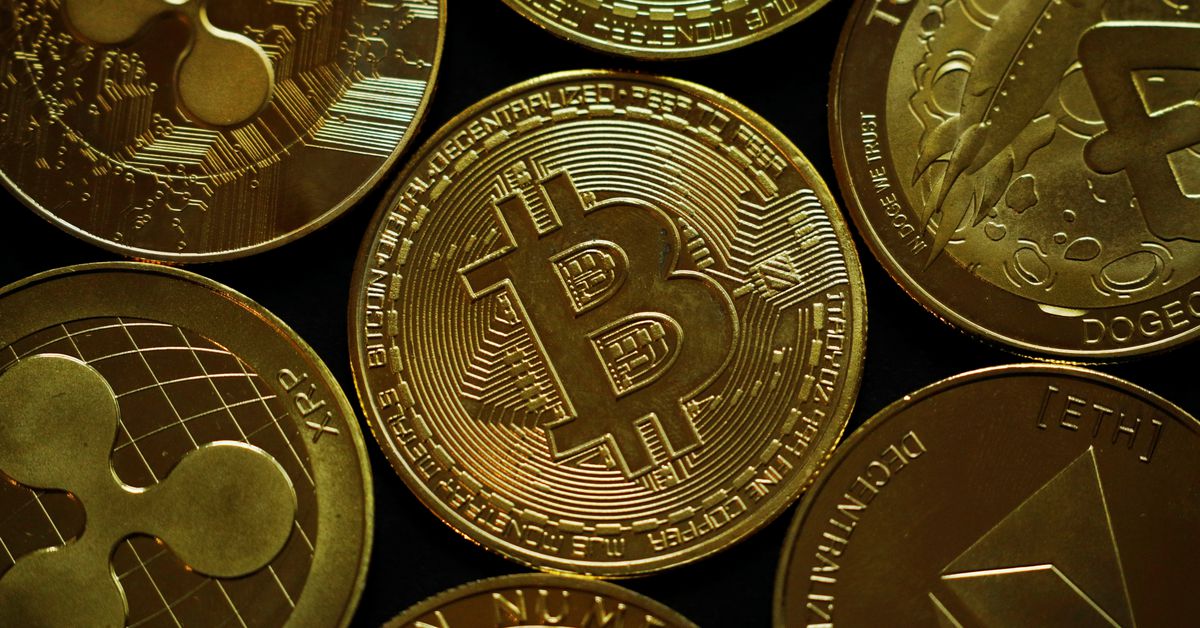 mexican-billionaire-salinas-says-his-banking-business-may-embrace-bitcoin