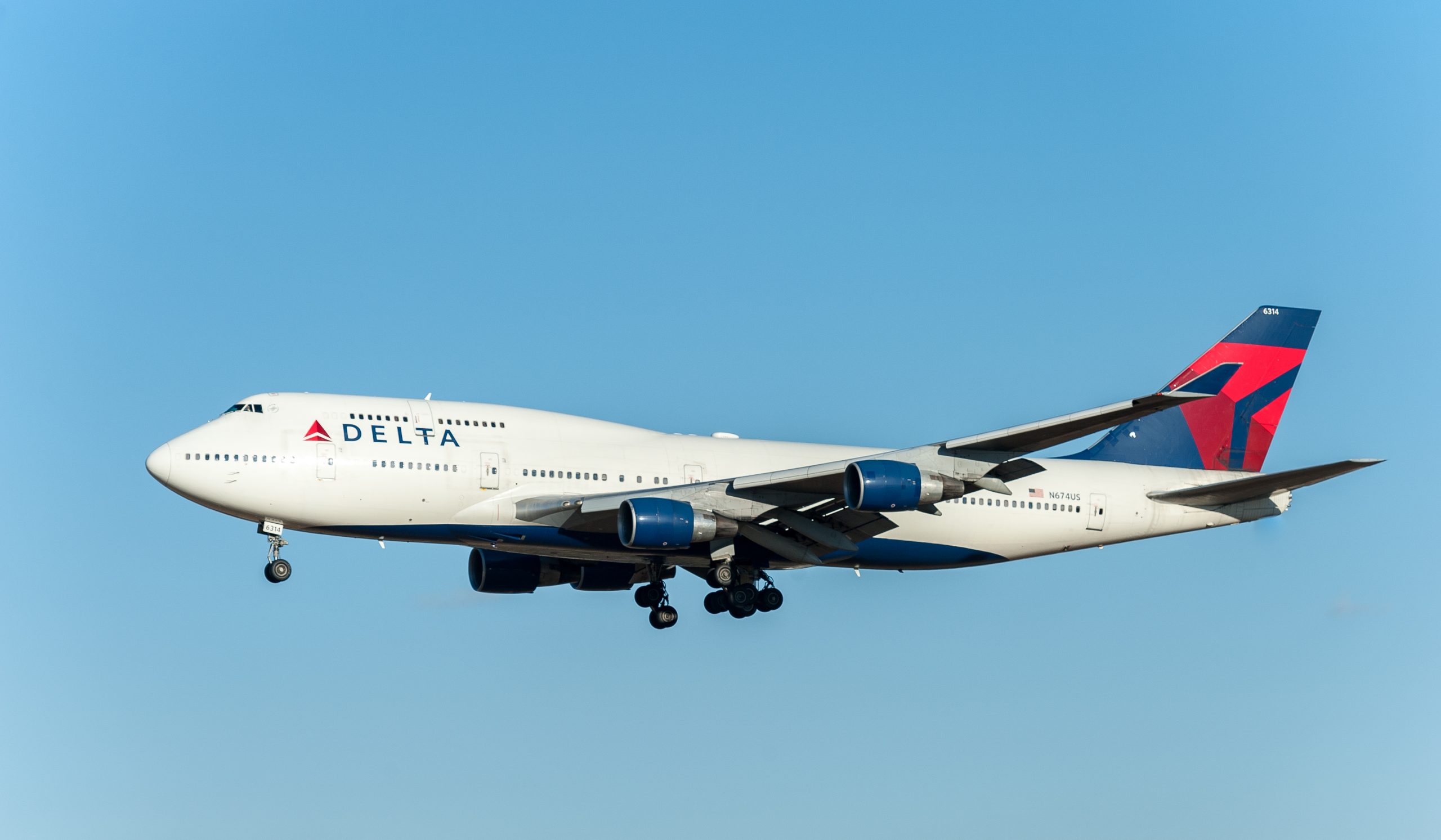 delta-pilot-sues-airline-for-$1-billion-for-allegedly-stealing-app-he-designed