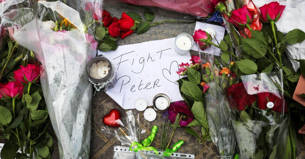dutch-crime-reporter-de-vries-dies-after-being-shot