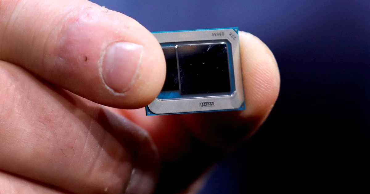 intel-in-talks-to-buy-globalfoundries-for-about-$30b