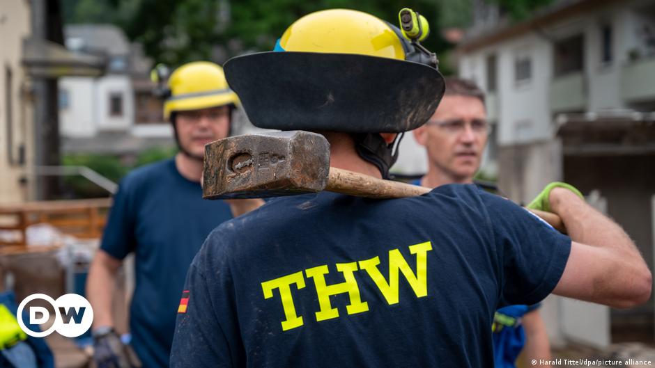 thw:-germany′s-army-of-volunteers-for-disaster-relief
