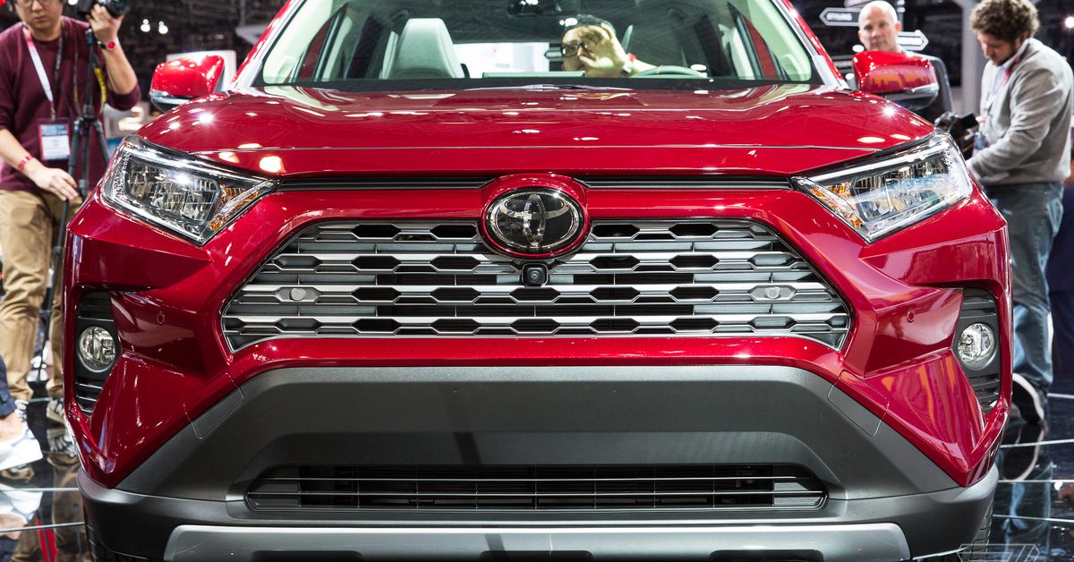 toyota-is-quietly-pushing-congress-to-slow-the-shift-to-electric-vehicles