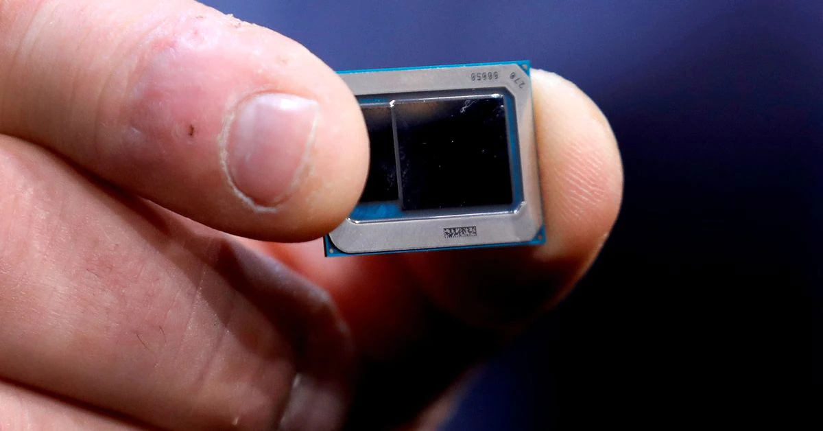 intel-to-build-qualcomm-chips,-aims-to-catch-foundry-rivals-by-2025