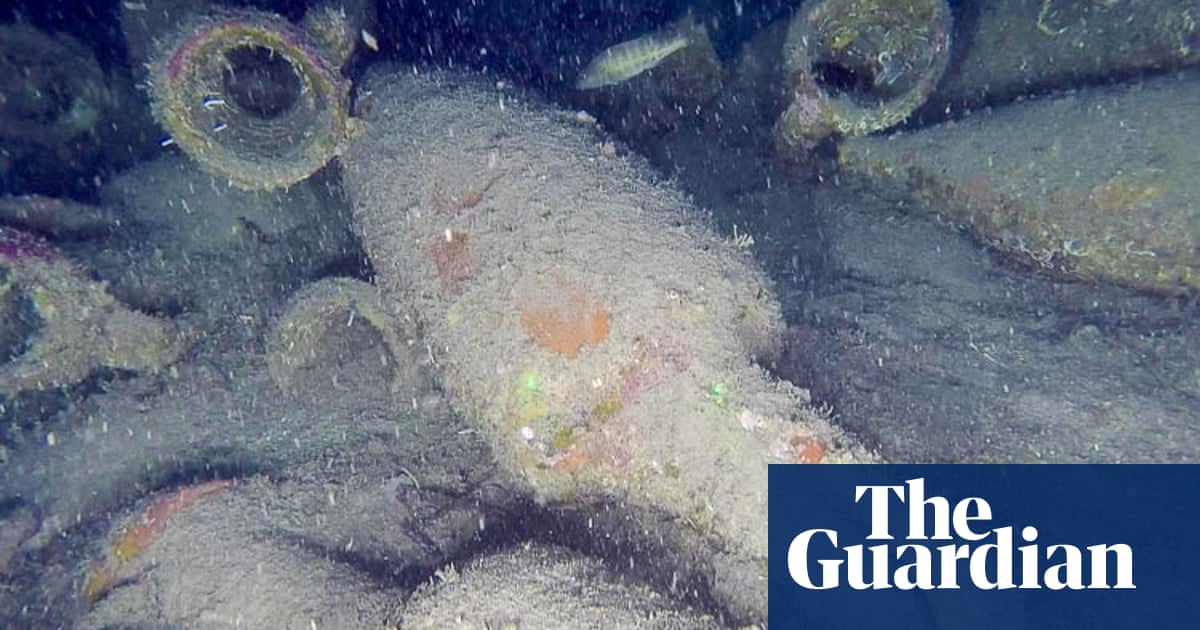 ancient-roman-ship-laden-with-wine-jars-discovered-off-sicily