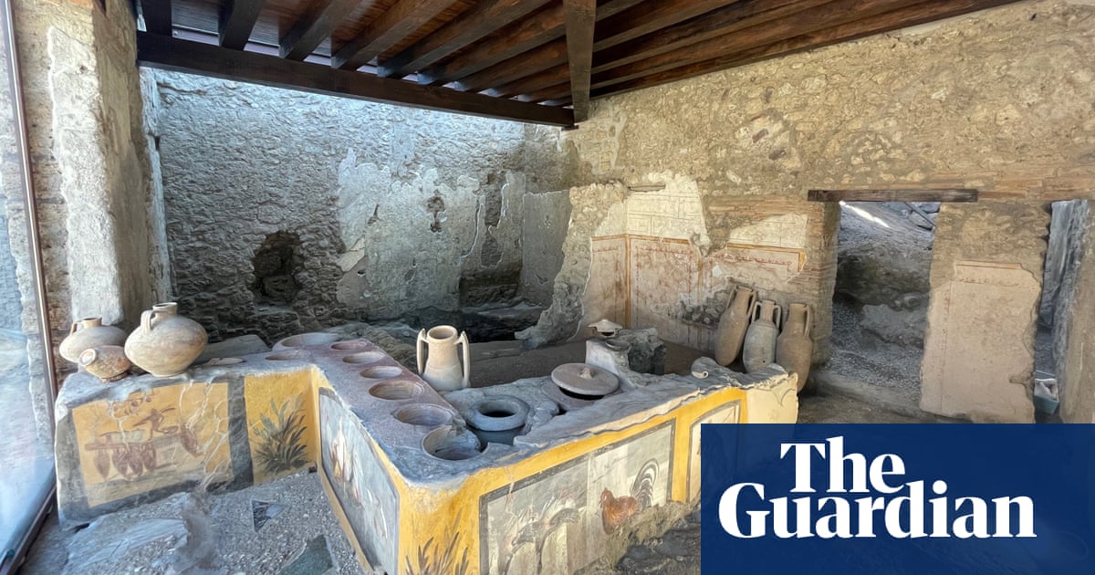 pompeii’s-fast-food-joint-unearthed-in-2019-opens-to-public