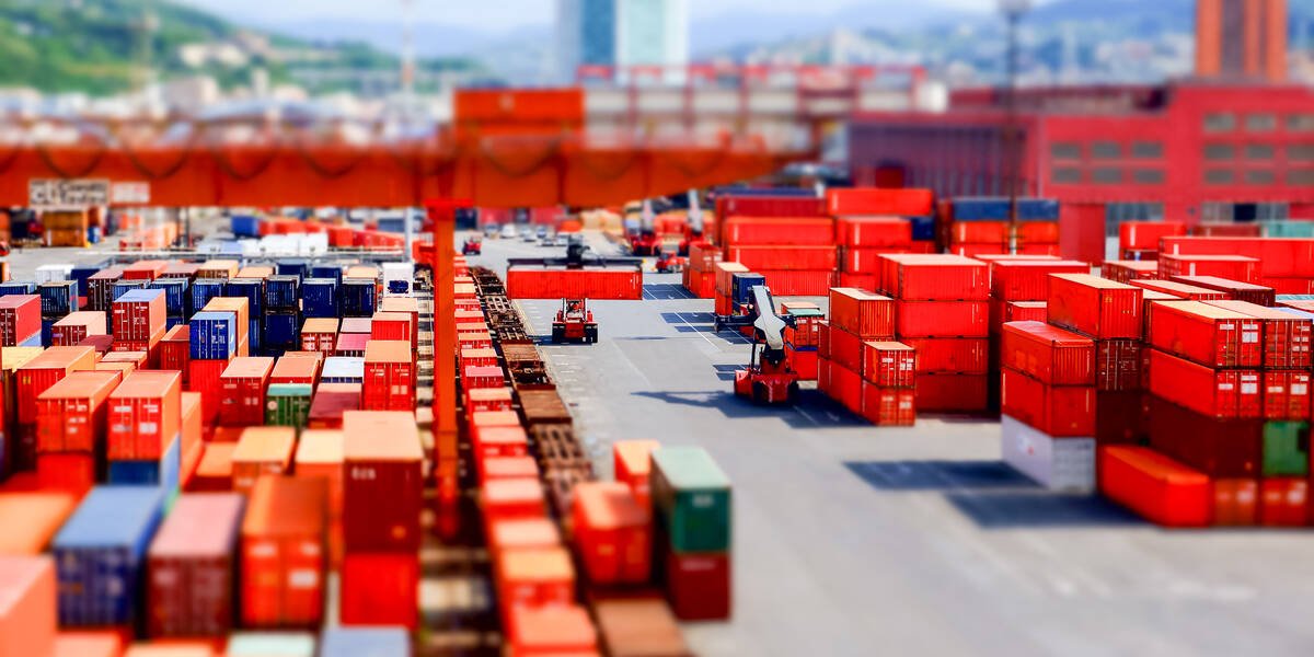 docker-desktop-no-longer-free-for-large-companies