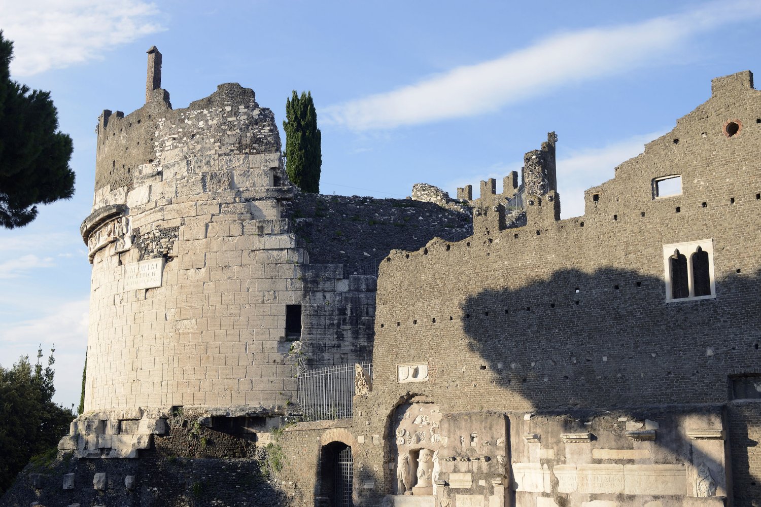 2,050-year-old-roman-tomb-offers-insights-on-ancient-concrete-resilience