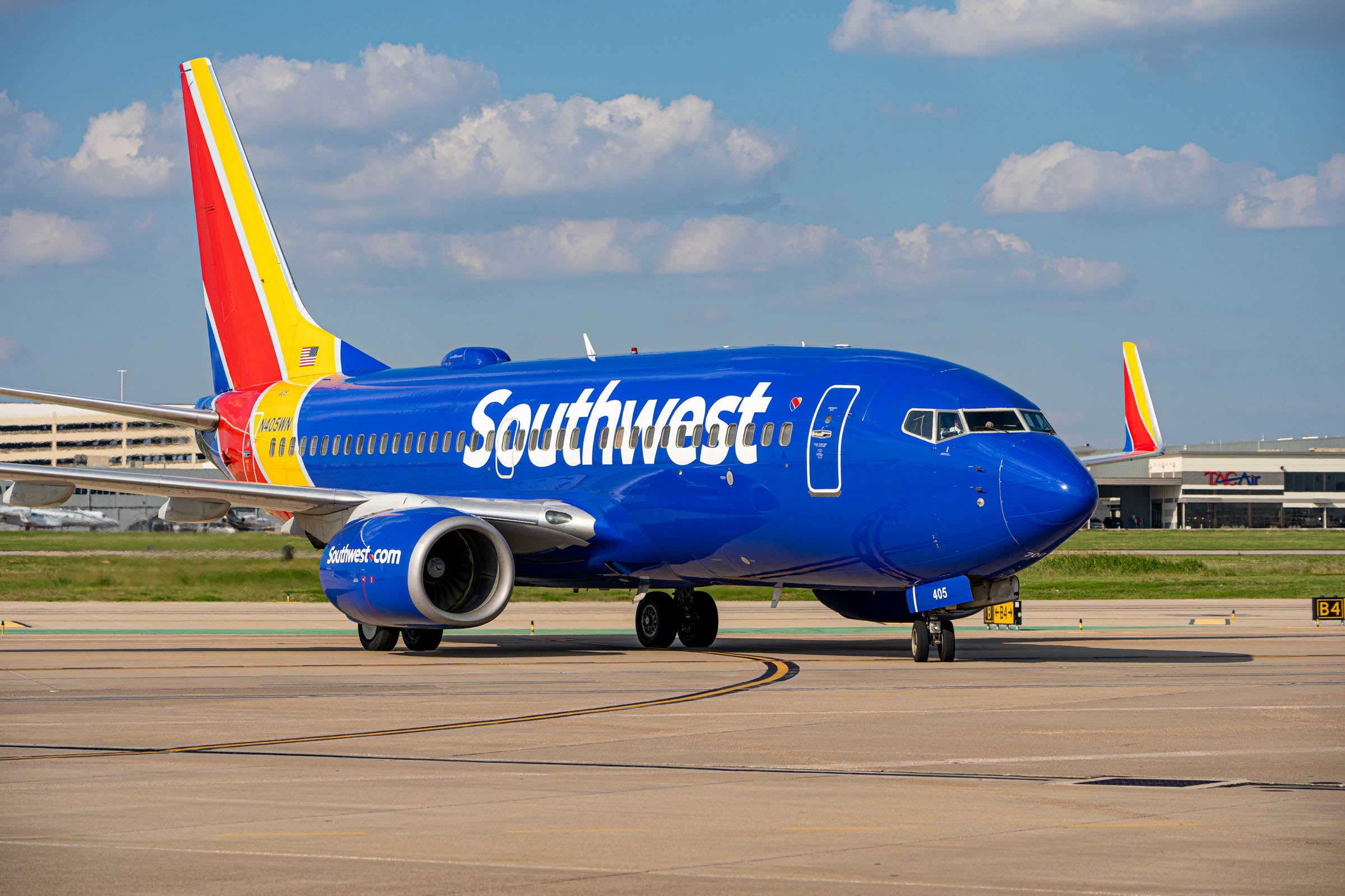 southwest-new-ceo-denies-walk-off-rumors,-defends-pilots-amid-schedule-meltdown