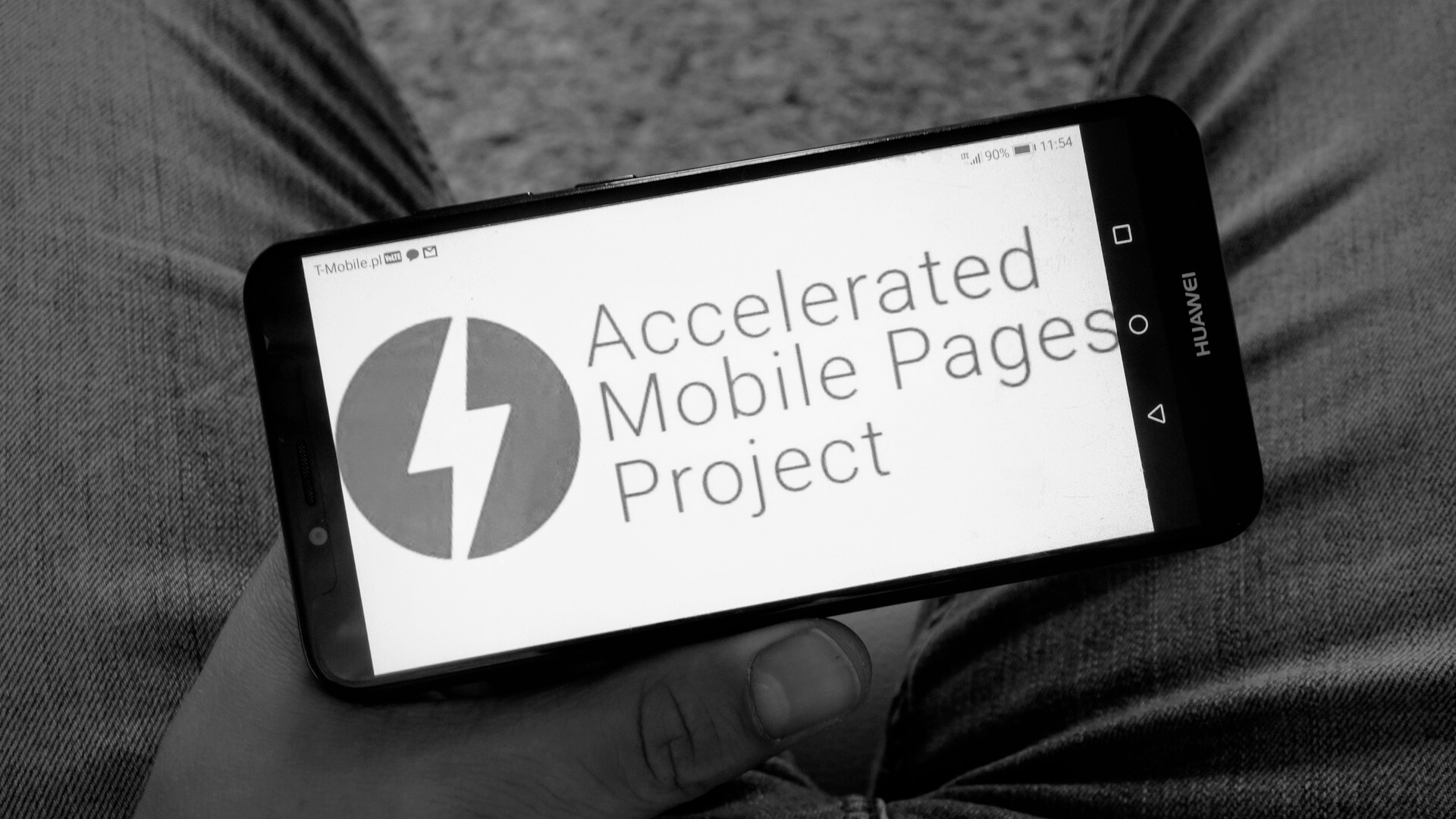 twitter-rolls-back-amp-support,-no-longer-sends-users-to-amp-pages