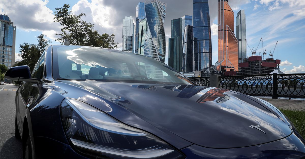 tesla,-electric-suvs-get-poor-scores-from-consumer-reports