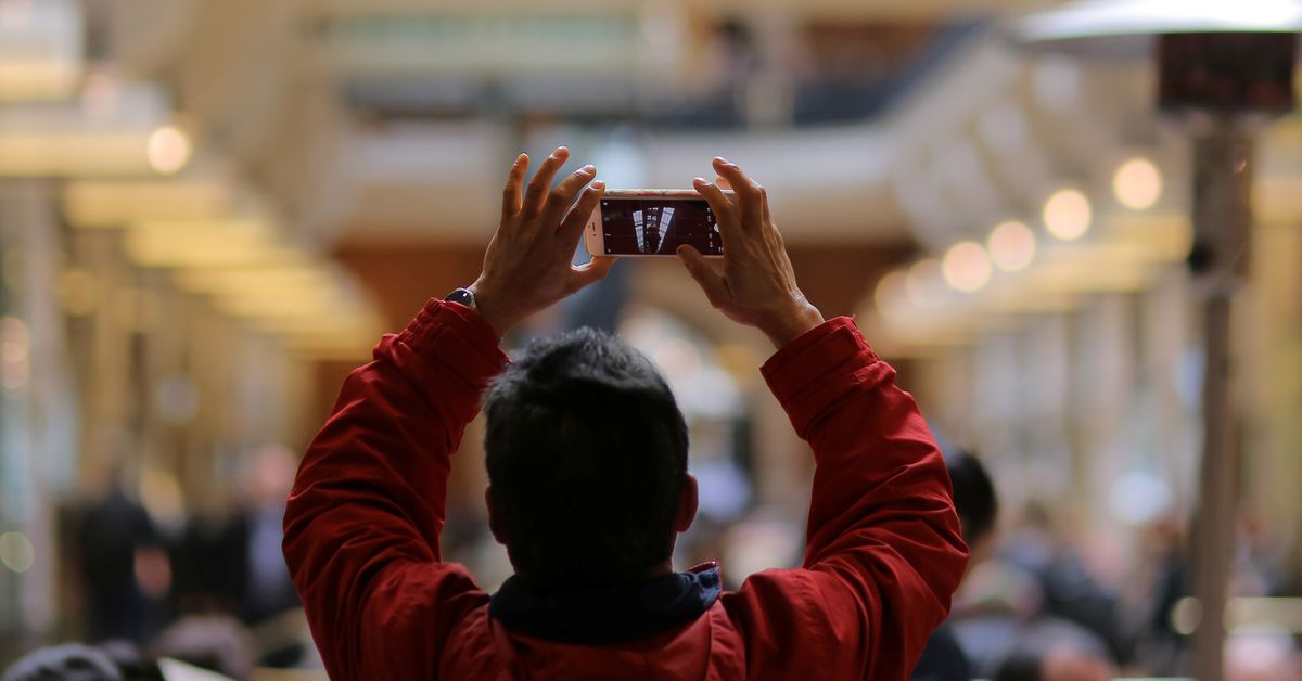 australia-to-introduce-new-laws-to-force-media-platforms-to-unmask-online-trolls