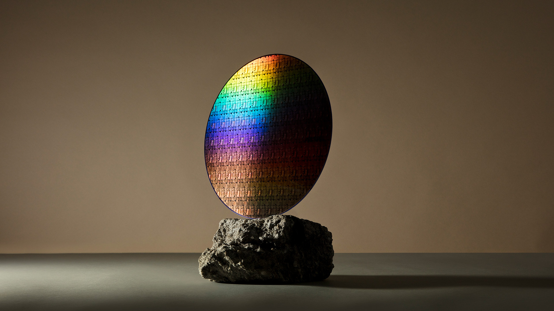 ibm-and-samsung-unveil-semiconductor-breakthrough