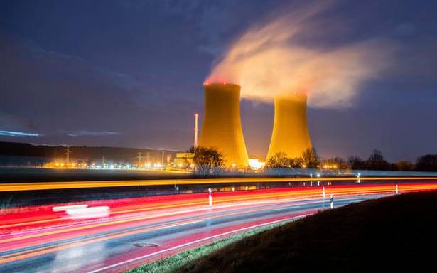 germany-shuts-down-half-of-its-remaining-nuclear-plants
