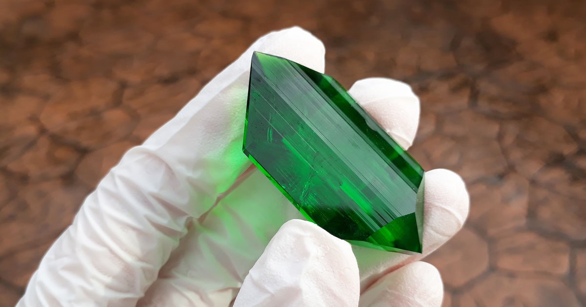 how-to-grow-green-potassium-ferrioxalate-crystals-from-iron-rust