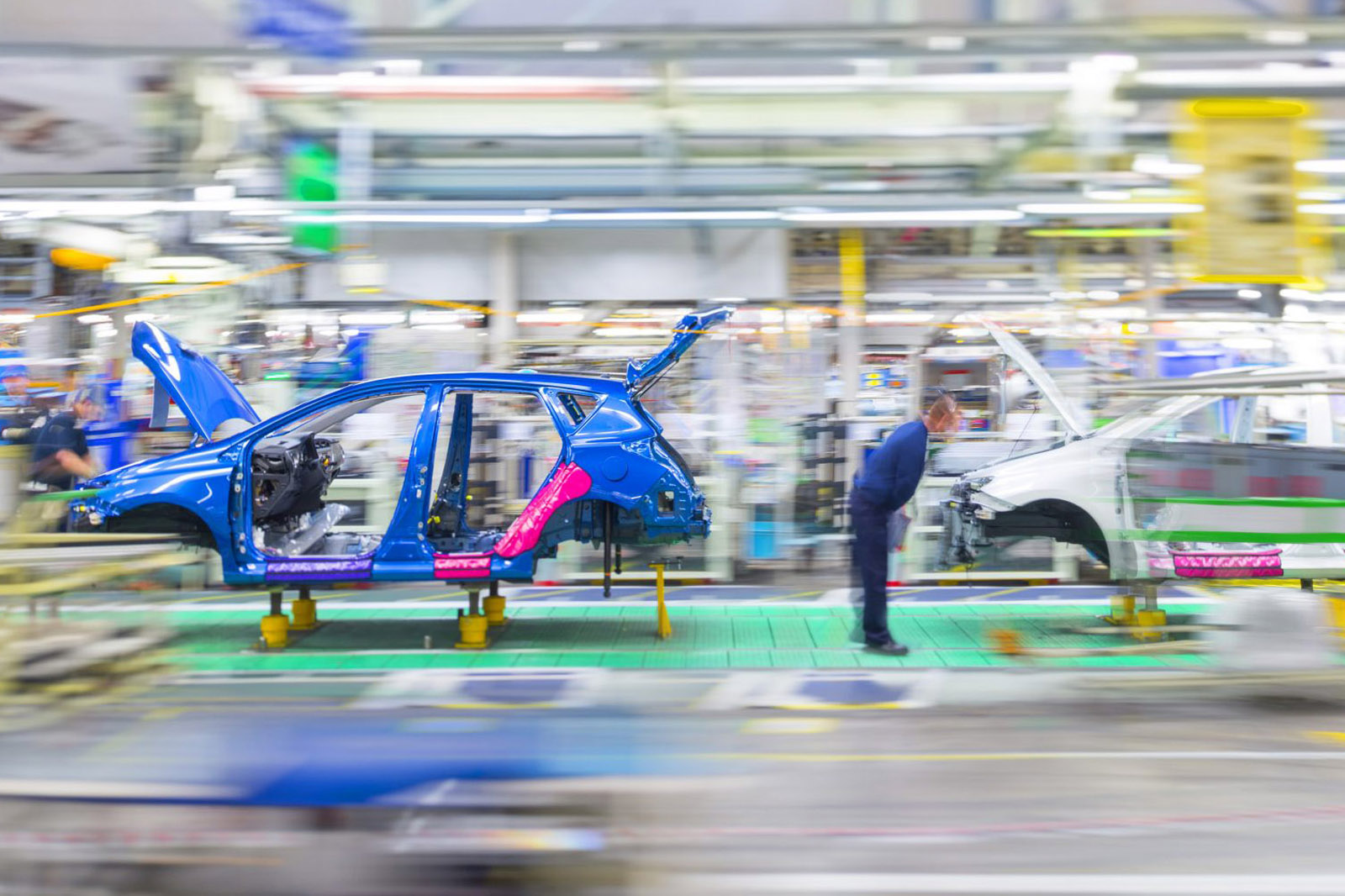 toyota-to-remanufacture-cars-up-to-three-times-in-uk