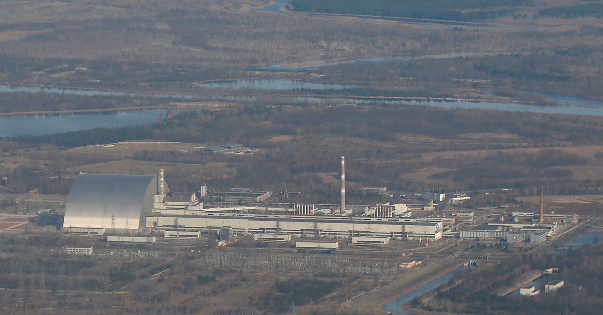 chernobyl-power-plant-captured-by-russian-forces
