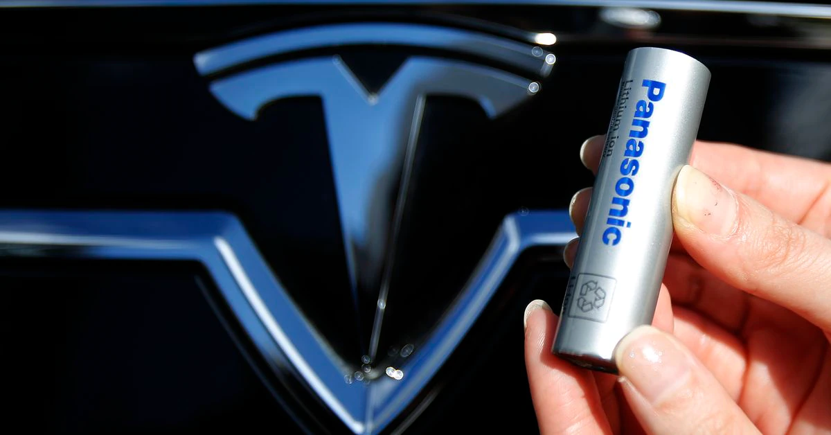 panasonic-to-begin-mass-producing-new-4680-tesla-battery-by-march-2024