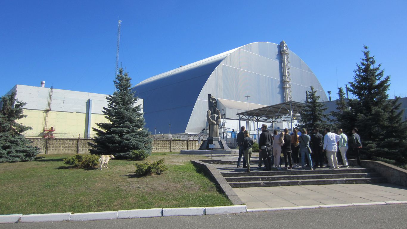 ukraine-warns-chernobyl-nuclear-plant-suffered-power-outage