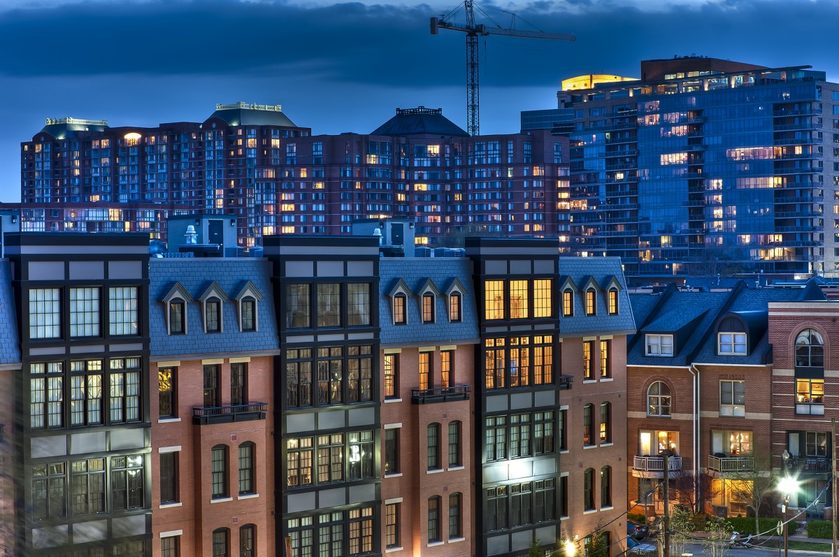 why-developers-seem-to-only-build-luxury-housing-(2018)