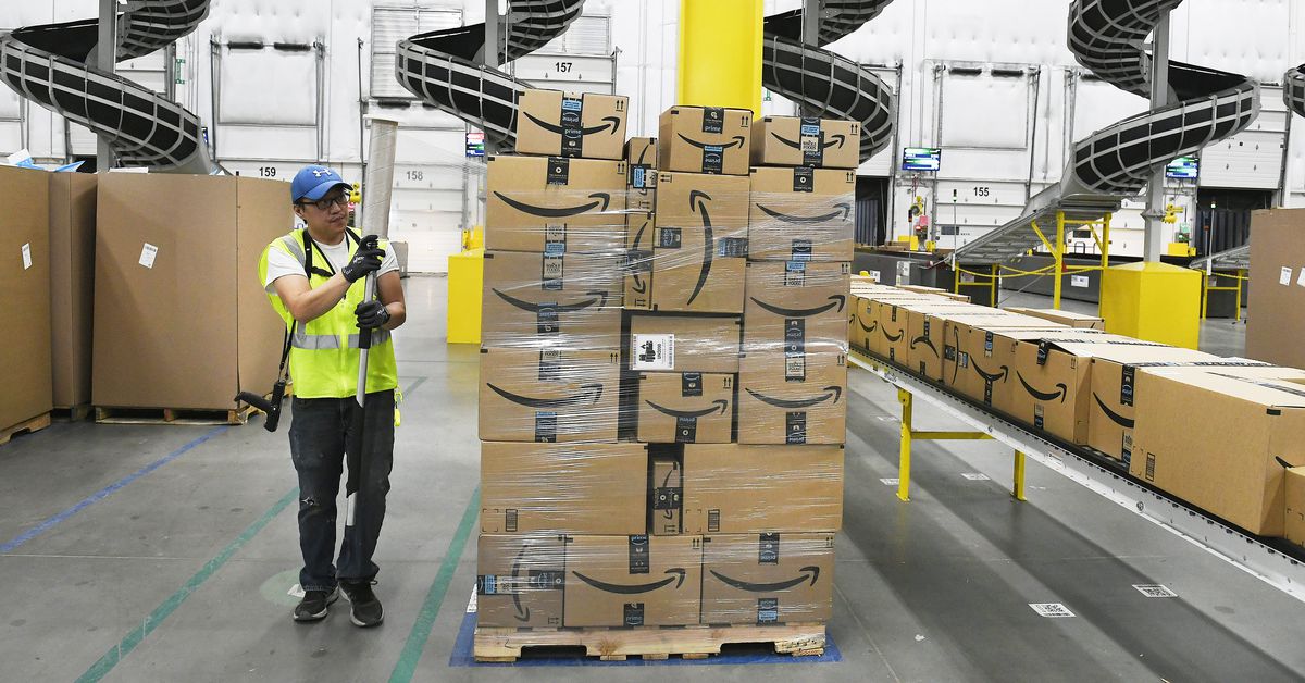 leaked-amazon-memo-warns-the-company-is-running-out-of-people-to-hire