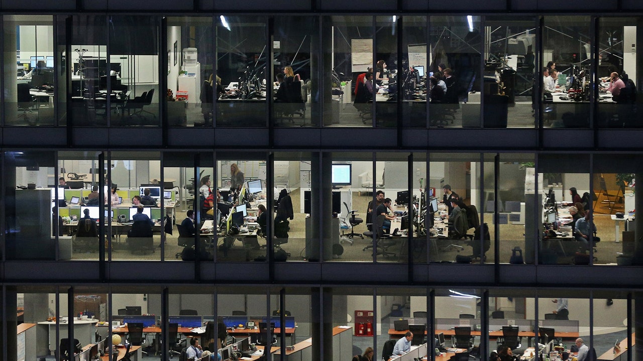 experts-once-predicted-that-americans-would-face-excess-leisure-time-(2015)