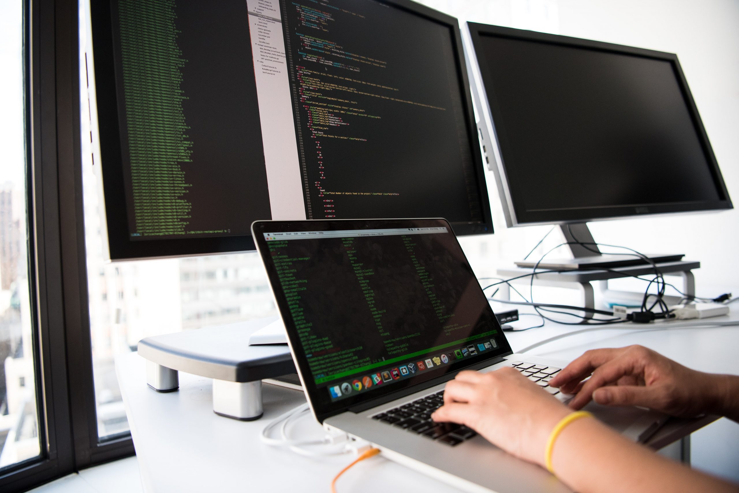 what’s-the-difference-between-gitops-and-devops?
