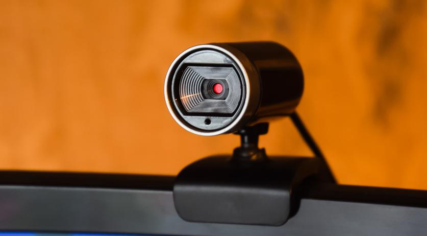 dutch-employee-fired-by-us.-firm-for-shutting-off-webcam-awarded-e75k-in-court