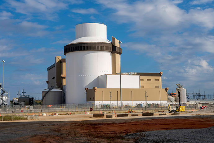 the-first-gen-iii+-nuclear-plant-begins-fuel-loading