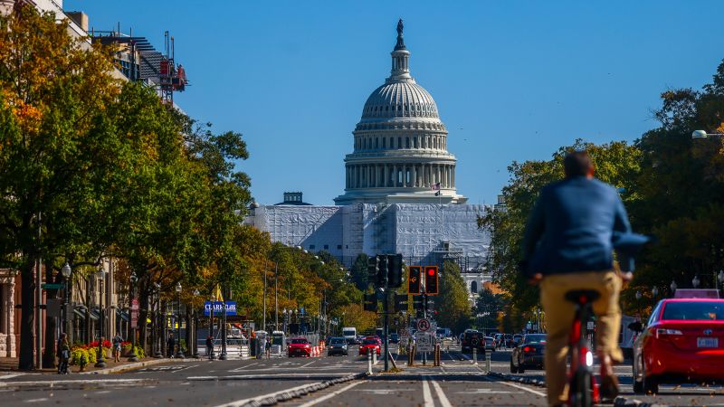 us-debt:-federal-interest-payments-could-soon-exceed-military-spending
