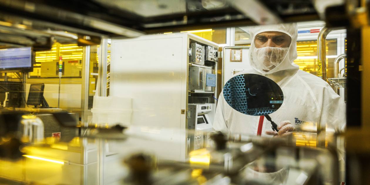 intel-plans-to-rival-tsmc-and-samsung-as-a-chip-supplier