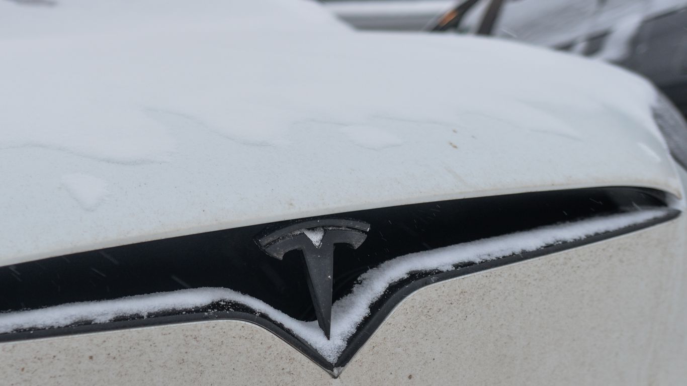 the-cold-hard-truth-about-electric-vehicles-in-winter