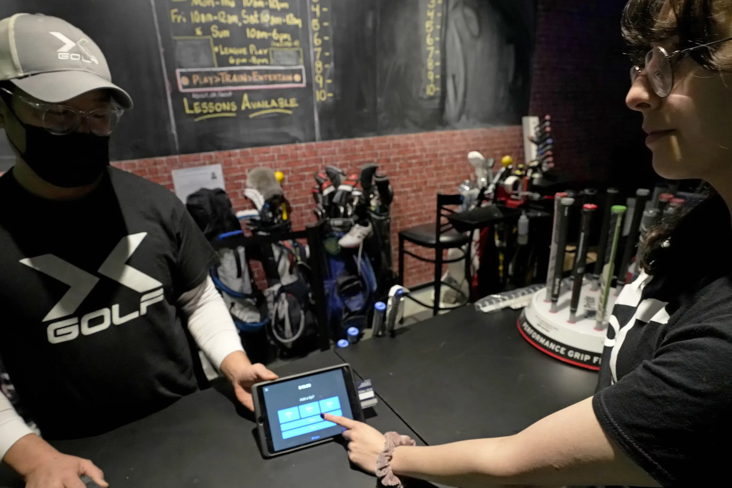 is-tipping-getting-out-of-control?-many-consumers-say-yes