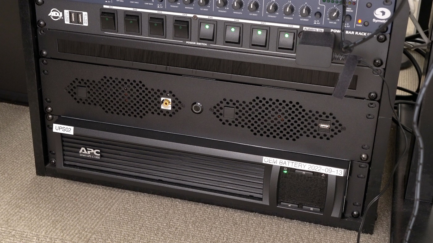 moving-my-pc-into-my-rack-in-a-2u-case