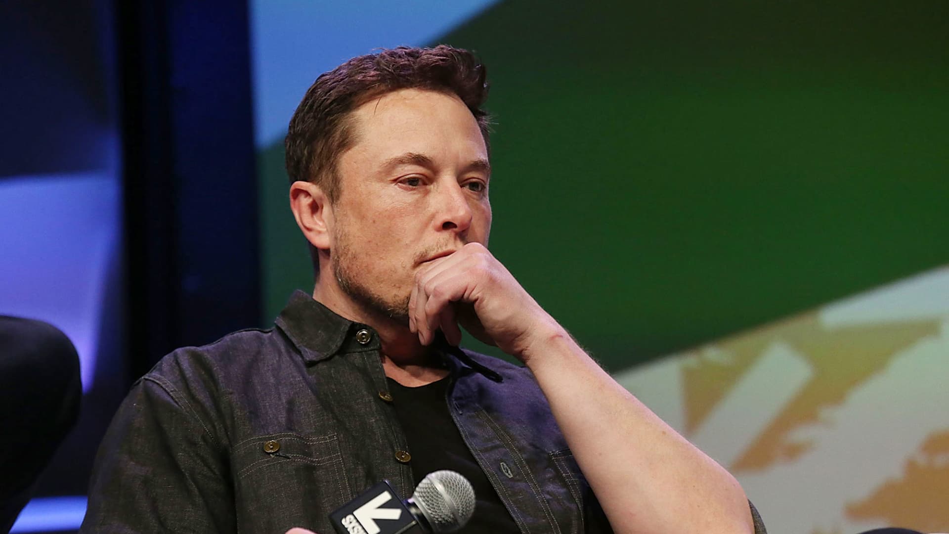 tesla-recalls-362,758-vehicles,-says-full-self-driving-beta-may-cause-crashes
