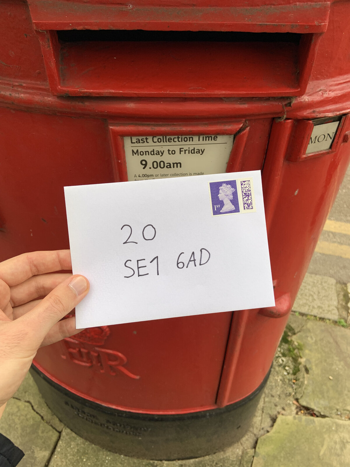 what-is-the-minimal-possible-uk-address?