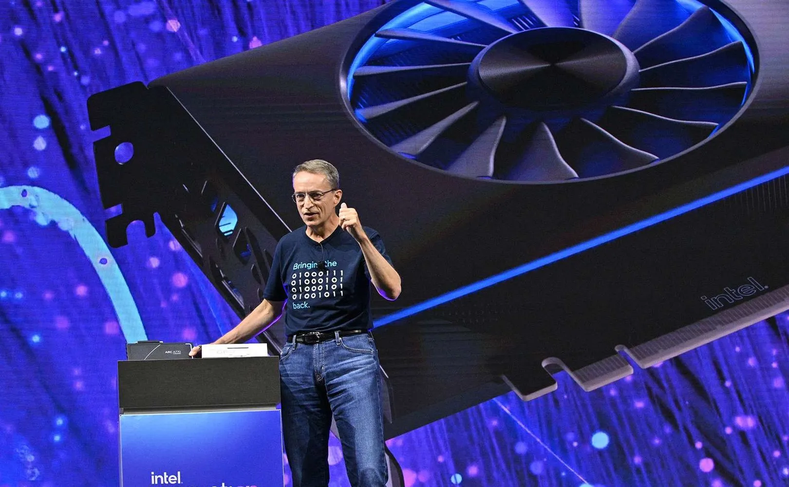 intel-announces-layoffs-after-paying-$1.5b-in-q1-dividends