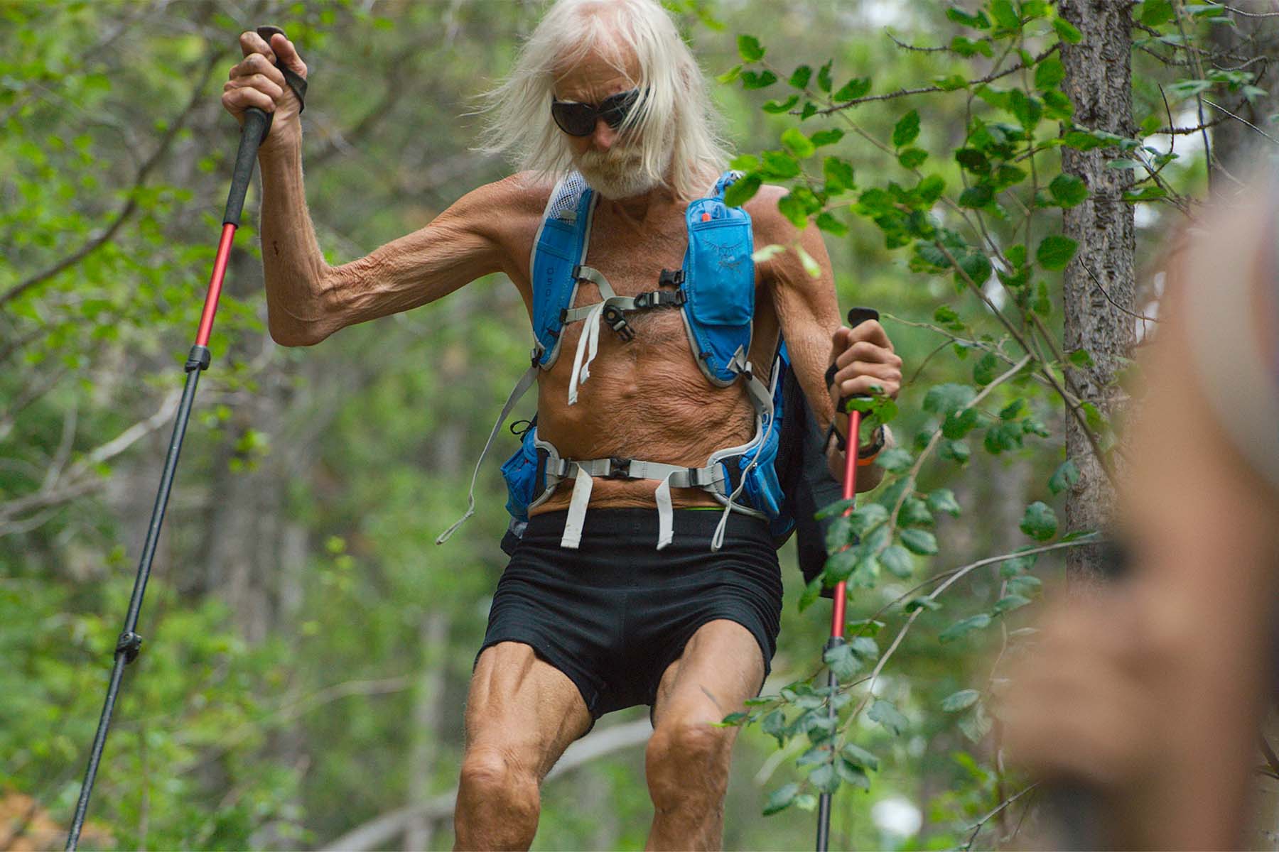 the-world’s-oldest-ultramarathon-runner-is-racing-against-death