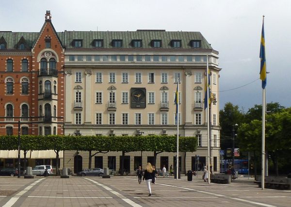 there-are-at-least-10-cities-with-their-own-psychological-disorders