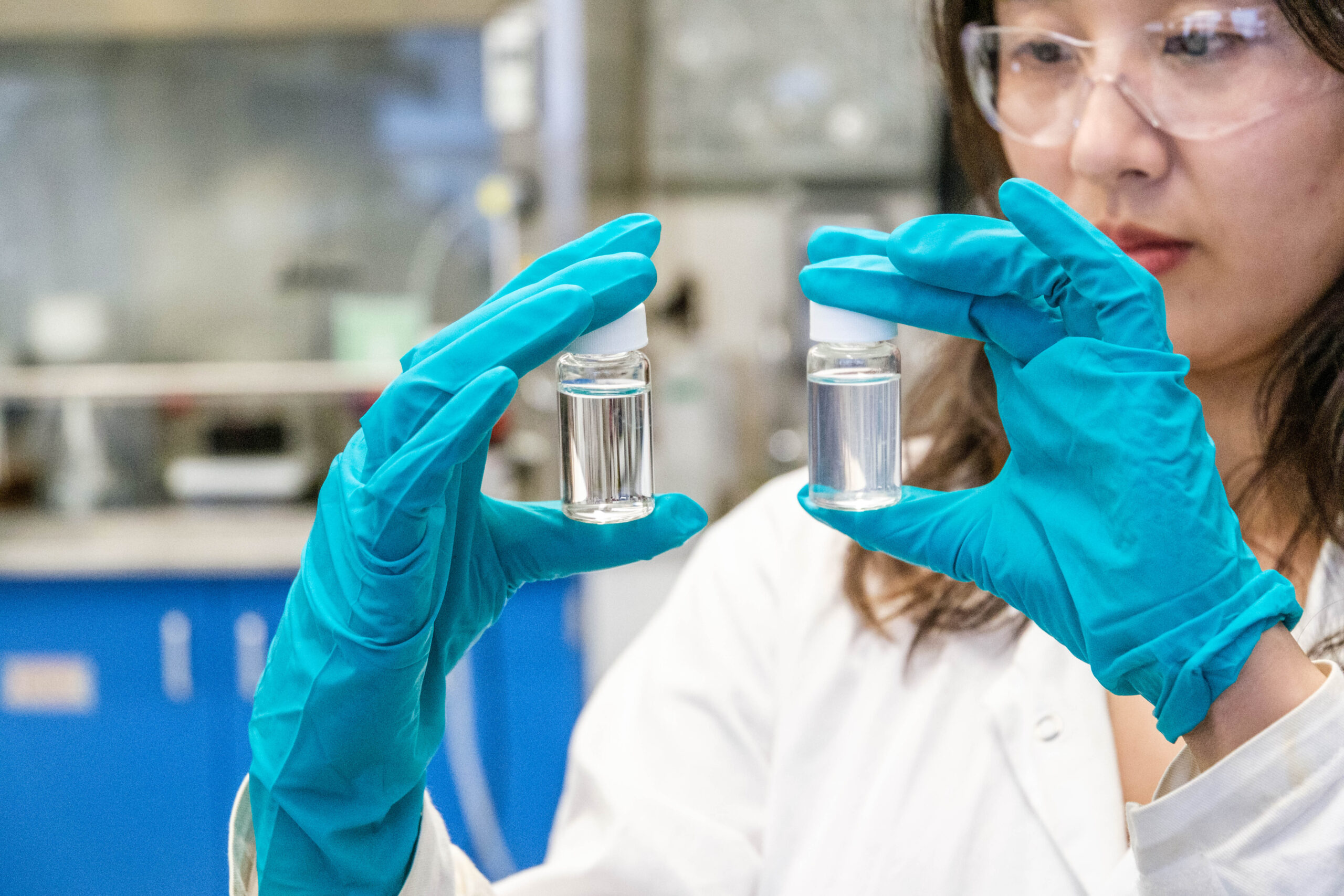 ubc-device-uses-wood-dust-to-trap-up-to-99.9-per-cent-of-microplastics-in-water