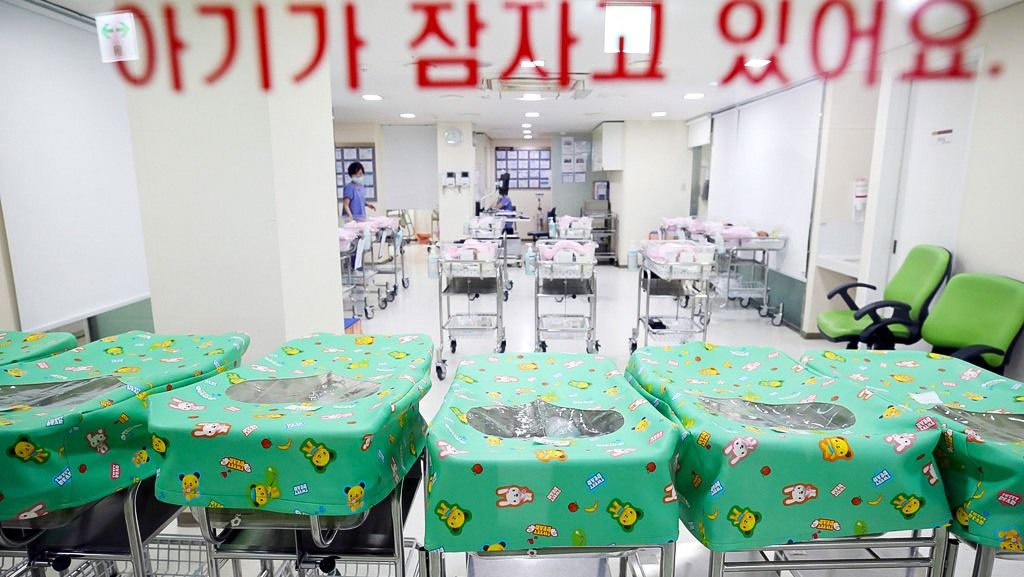 how-south-korea’s-birth-rate-dropped-below-japan’s