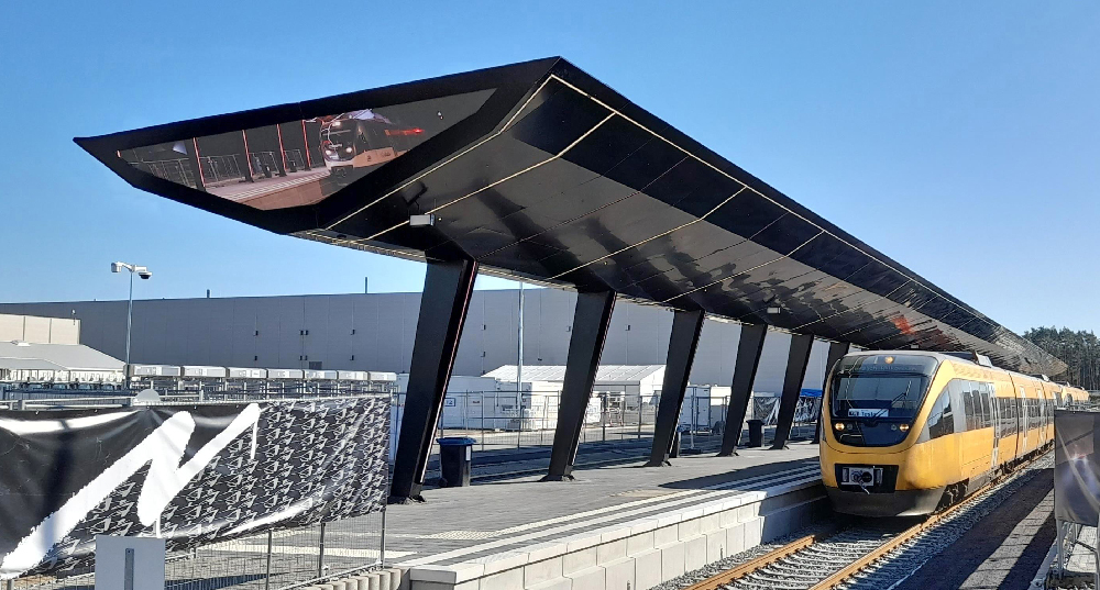 tesla-buys-german-railway-line,-now-hosting-passenger-trains